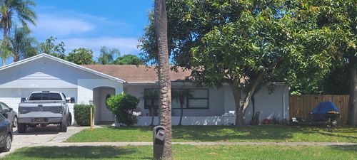 4010 N Shore Dr, West Palm Beach, FL, 33407-3536 | Card Image