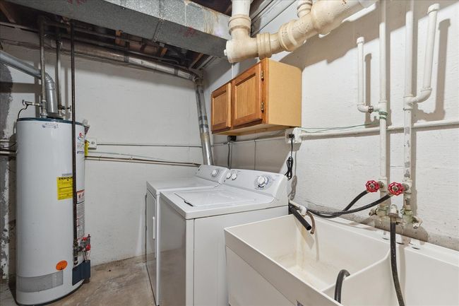 2 Cour Madeleine, Townhouse with 2 bedrooms, 2 bathrooms and 2 parking in Palos Hills IL | Image 18