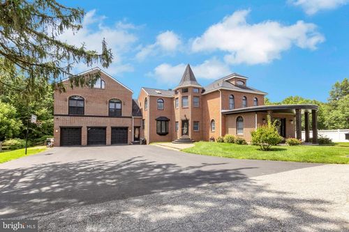 4100 Lancaster Pike, WILMINGTON, DE, 19805-1518 | Card Image