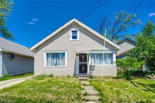 12512 Mcgowan Ave, Cleveland, OH, 44135-3646 | Card Image