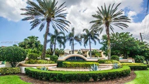 22104-22104 Glenmoor Dr, West Palm Beach, FL, 33409-2791 | Card Image