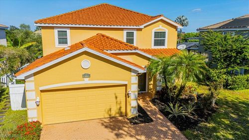 2772 Orange Grove Trl, NAPLES, FL, 34120-7526 | Card Image