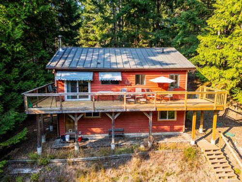 4609 Sailor Rd, Pender Island, BC, V0N2M0 | Card Image