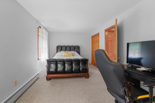 142 Sunset Dr, House other with 3 bedrooms, 3 bathrooms and 6 parking in Killingly CT | Image 28