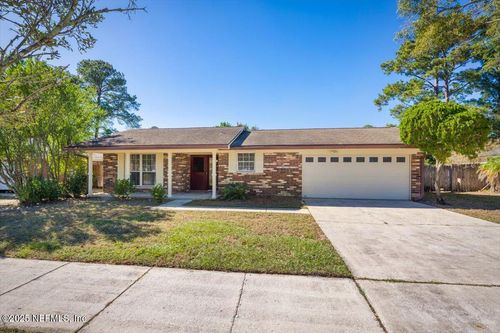 2726 Winrock Dr W, Jacksonville, FL, 32216-3330 | Card Image