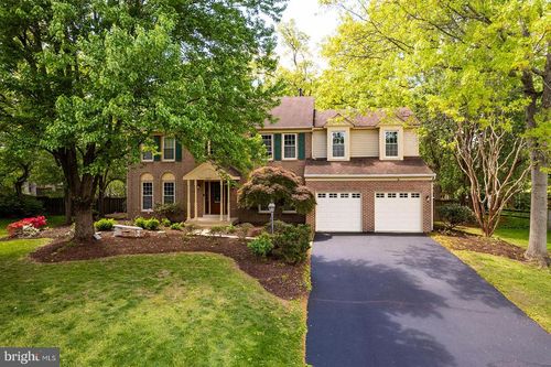 13113 Willow Edge Ct, CLIFTON, VA, 20124-1080 | Card Image