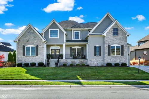 13613 Lake Ridge Ln, Fishers, IN, 46055-9905 | Card Image