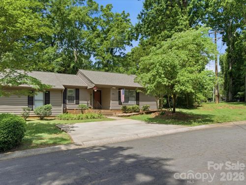 1011 Cranberry Cir, Fort Mill, SC, 29715-7311 | Card Image
