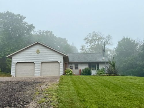 16715 Helmet Road, Adrian, WI, 54660 | Card Image