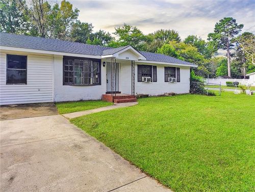 319 Sarah Dr, Warner Robins, GA, 31093-3013 | Card Image