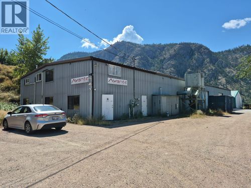 4725 Iris Rd, Okanagan Falls, BC, V0H1R2 | Card Image