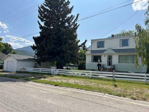 2417 209 Street, Bellevue, AB, T0K0C0 | Card Image