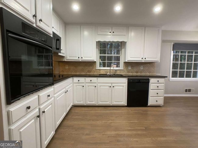 4647 Hardwood Rd, House other with 4 bedrooms, 3 bathrooms and 2 parking in Stone Mountain GA | Image 13