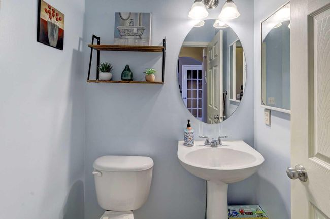 218 Evansmeade Close Nw, House other with 3 bedrooms, 4 bathrooms and 2 parking in Calgary AB | Image 9