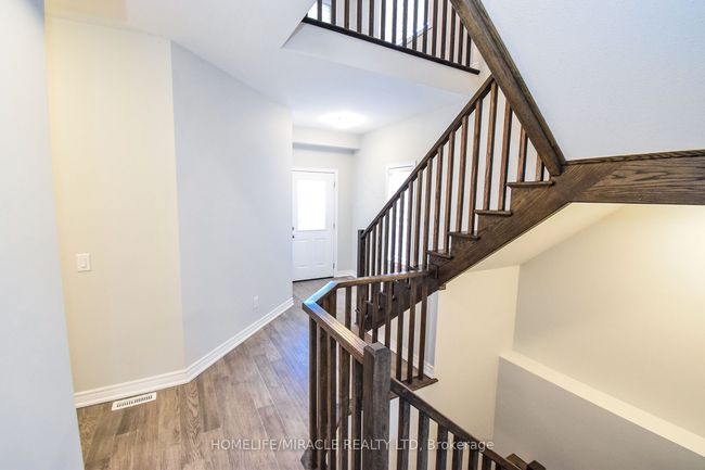 25 Barker Pky, House other with 3 bedrooms, 3 bathrooms and 2 parking in Thorold ON | Image 17