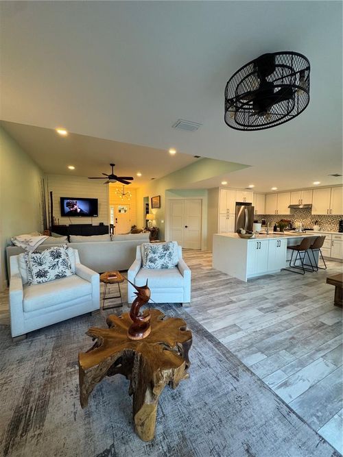 4140 Augustine Ave, SARASOTA, FL, 34231-6501 | Card Image