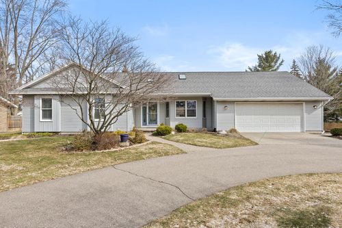 2126 Lamont Avenue Nw, Walker, MI, 49534 | Card Image