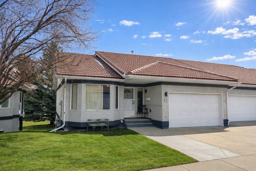 87 Park Meadows Lane Se, Medicine Hat, AB, T1B4E3 | Card Image