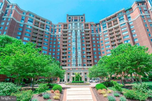 apt-803-5809 Nicholson Ln, ROCKVILLE, MD, 20852-5710 | Card Image
