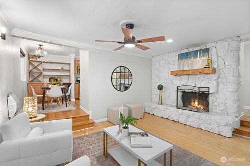 apt-2-5038 California Ave Sw, Seattle, WA, 98136-1250 | Card Image