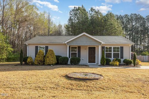 89 Forest Island Ave, Smithfield, NC, 27577-9611 | Card Image