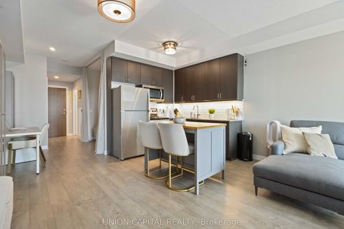 512-9560 Markham Rd, Markham, ON, L6E0T9 | Card Image