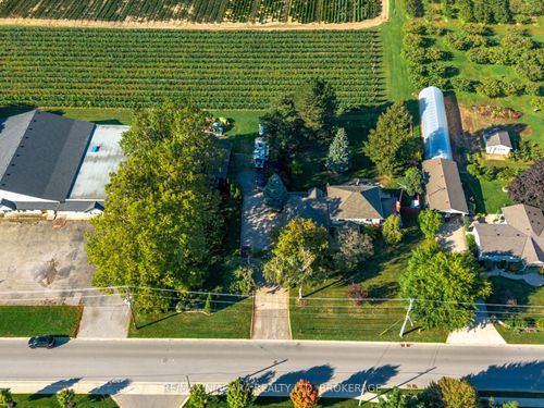 3349 Culp Rd, Vineland Station, ON, L0R2E0 | Card Image