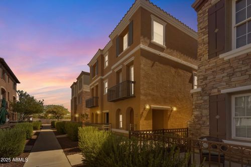 2628 S Alpine Dr, Gilbert, AZ, 85295-6000 | Card Image