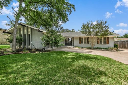 306 Briarwood Trl, Austin, TX, 78746-5411 | Card Image