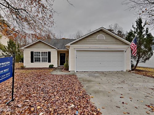 3665 Watkins Ridge Ct, Raleigh, NC, 27616-0800 | Card Image