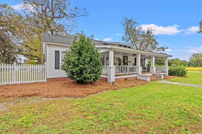 View of front of house with covered porch | Image 25