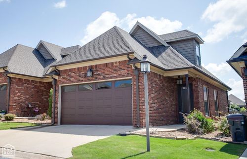 2820 Village Meadow Cv, Jonesboro, AR, 72405-3792 | Card Image