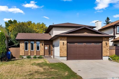 5910 Steele Cres, Regina, SK, S4X4A9 | Card Image