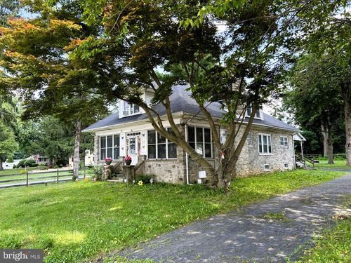 2519 Conestoga Ave, HONEY BROOK, PA, 19344-1116 | Card Image