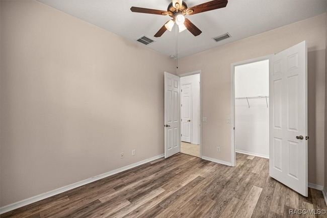 Guest Bedroom 2 | Image 39