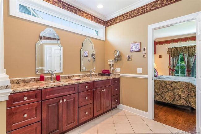 There is an auxiliary heat source in the fan unit of the primary bathroom. | Image 27