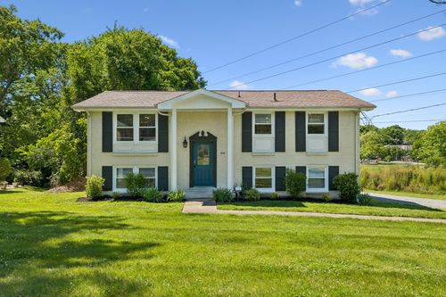 632 Larchwood Dr, Nashville, TN, 37214-2602 | Card Image