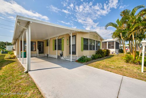 5351 Bannock St, Micco, FL, 32976-7751 | Card Image