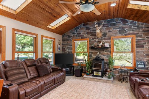 E11990 Bent Tree Dr, Baraboo, WI, 53913-9092 | Card Image