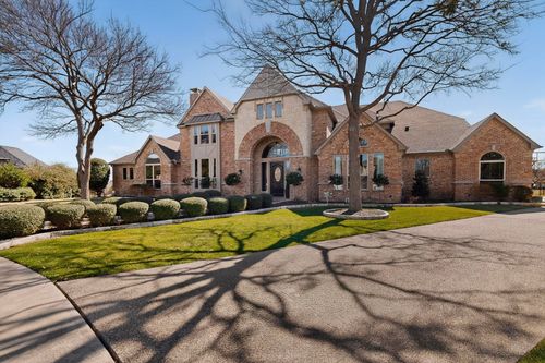 2108 Kyle Cir, Heath, TX, 75032-5922 | Card Image