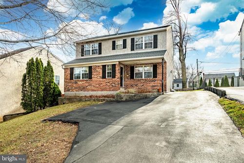 421 E Eagle Rd, HAVERTOWN, PA, 19083-1634 | Card Image