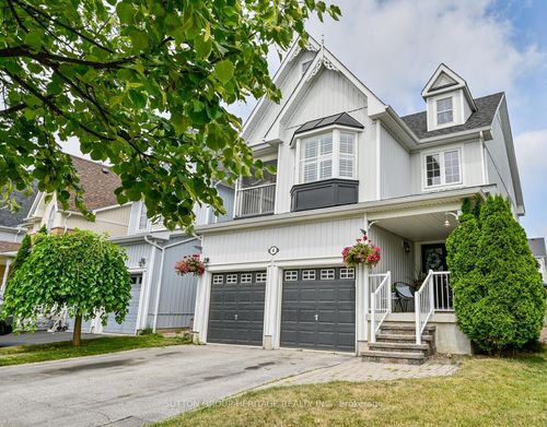 4 Barchester Cres, Whitby, ON, L1M2L7 | Card Image