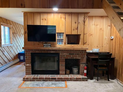 9f-9F Brumms Way, West Dover, VT, 05356-8868 | Card Image