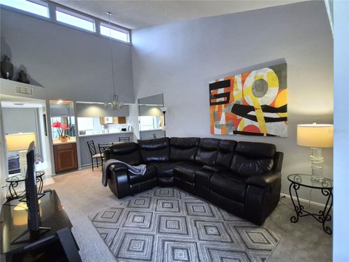 270-270 Woodlake Wynde, OLDSMAR, FL, 34677-2185 | Card Image