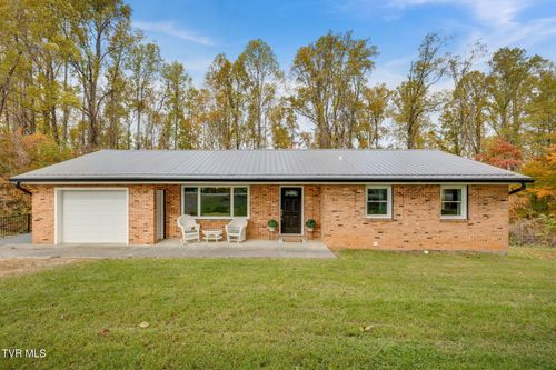 1111 Copper Ridge Rd, Castlewood, VA, 24224-5566 | Card Image