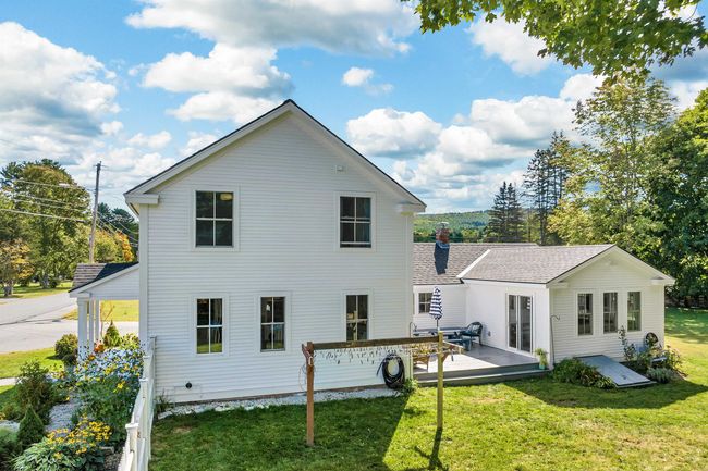backyard | Image 7
