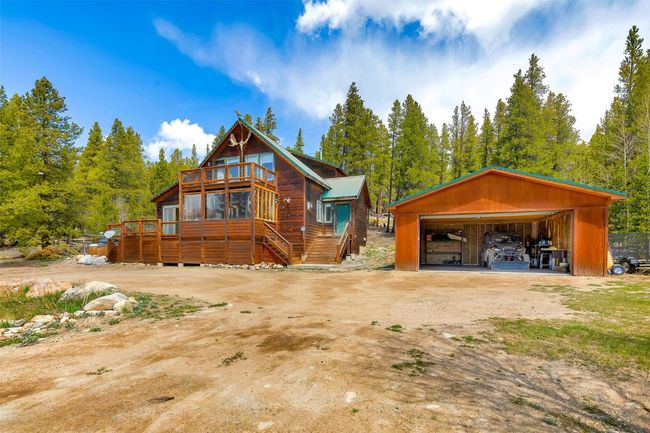 Oversized garage | Image 4