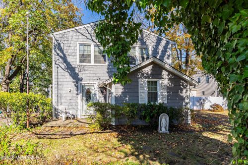 1800 Shore Dr, WALL TOWNSHIP, NJ, 07719-4048 | Card Image