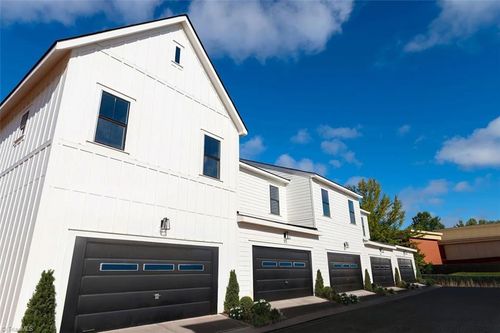 the-gatsby-1500 Highwoods Blvd, Greensboro, NC, 27410-2046 | Card Image