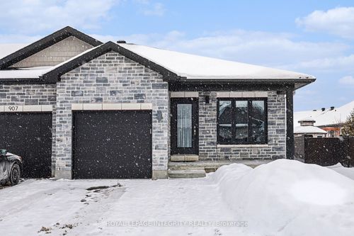 905 Leishman Dr, Almonte, ON, K0A1A0 | Card Image
